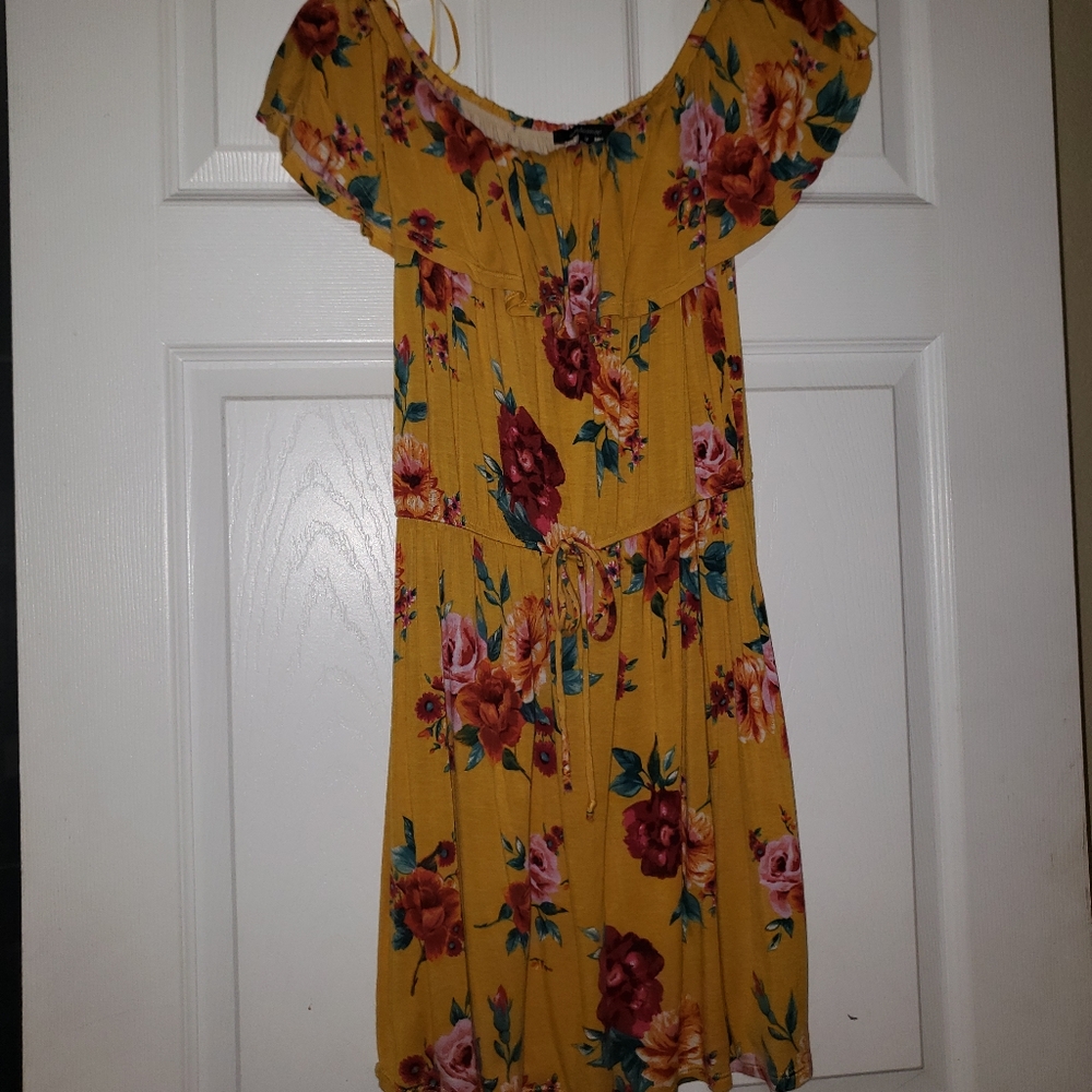 Off the shoulders Floral dress